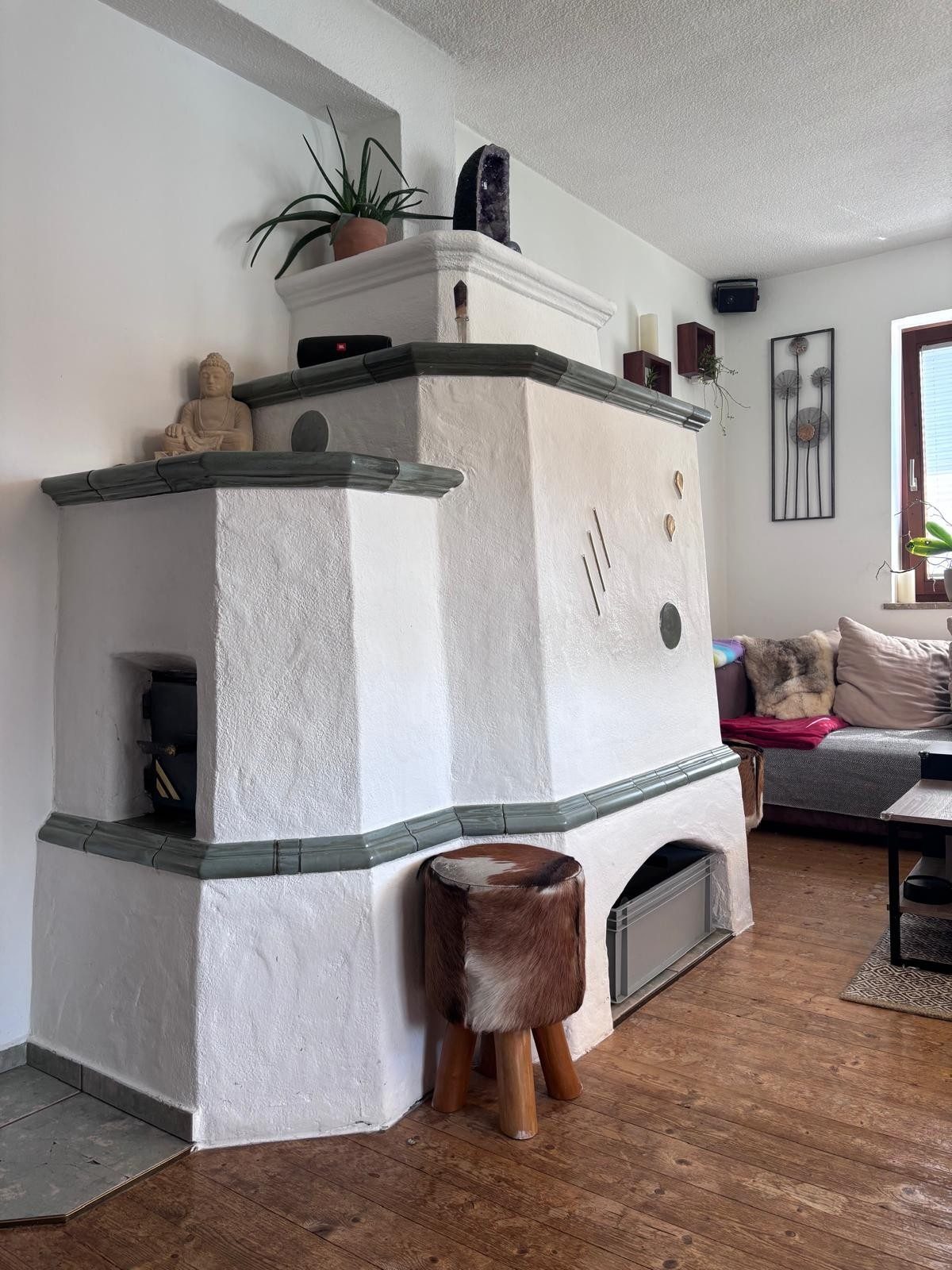 Original — Wohnzimmer mit Kamin