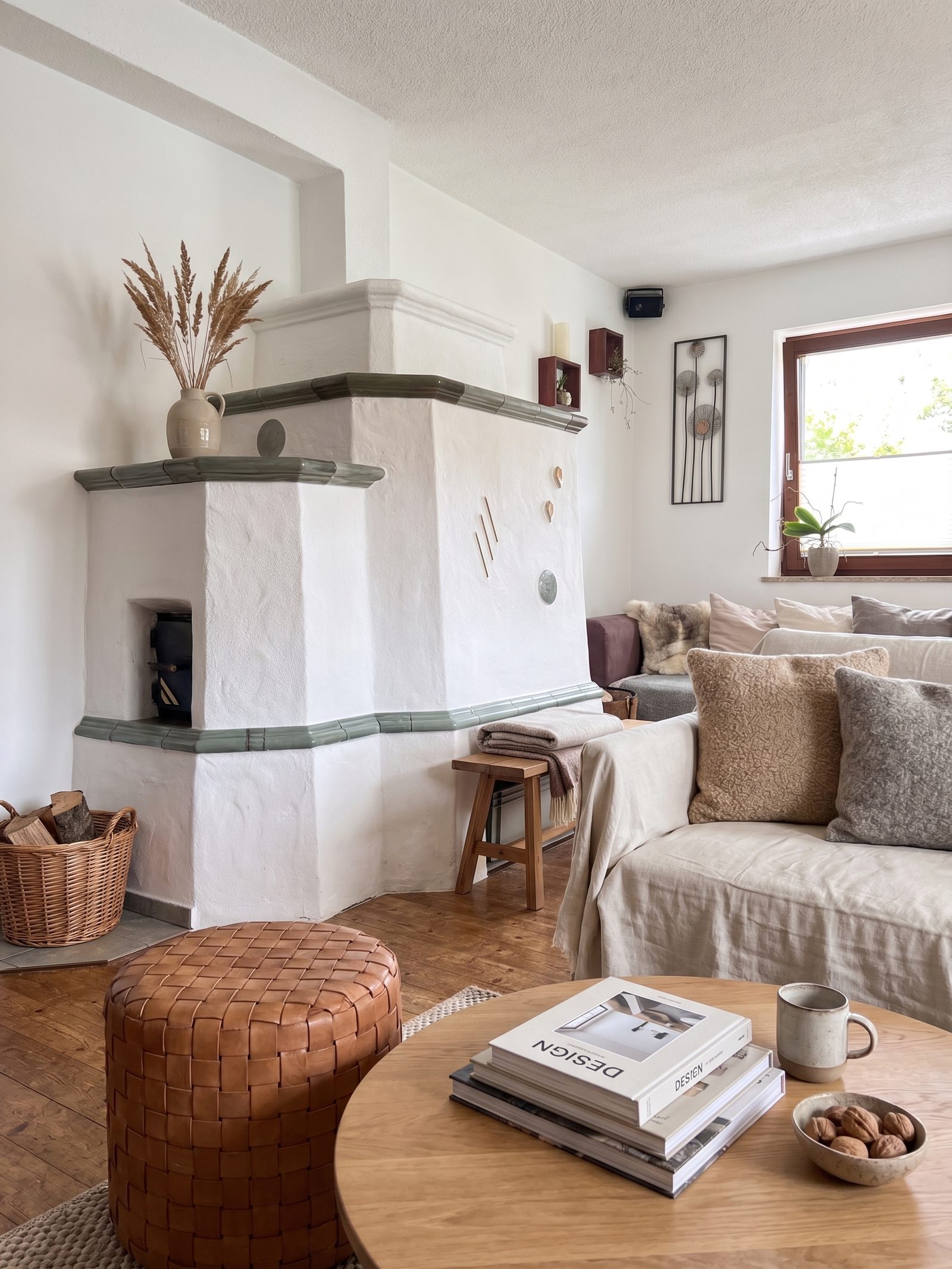 Optimiert — Wohnzimmer mit Kamin