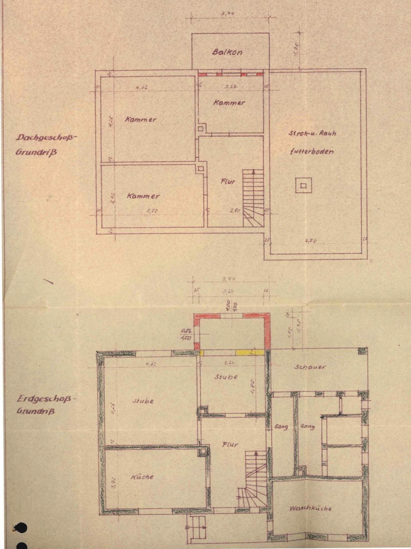 Grundriss - Einfamilienhaus mit Balkon und Nebengebäuden
