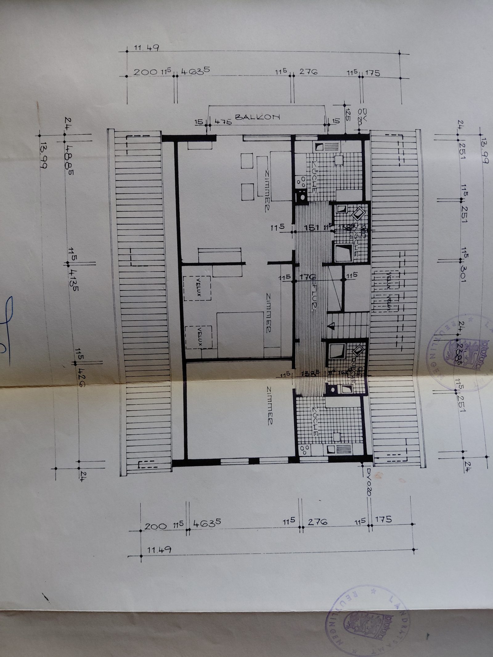 Grundriss - Dachgeschosswohnung mit Balkon