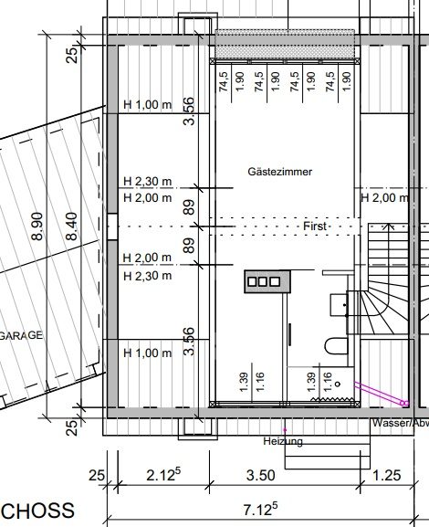 Grundriss - Dachgeschoss-Zimmer mit Bad und Treppenhaus
