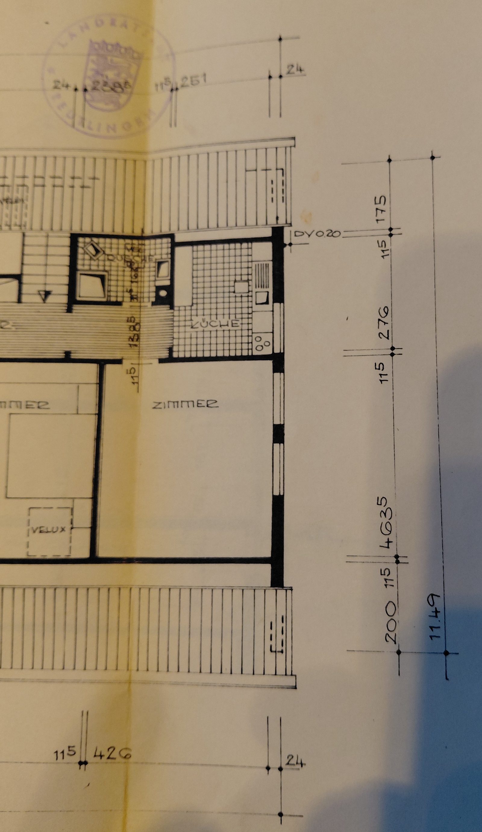 Grundriss - Dachgeschosswohnung mit Gauben und Schrägen