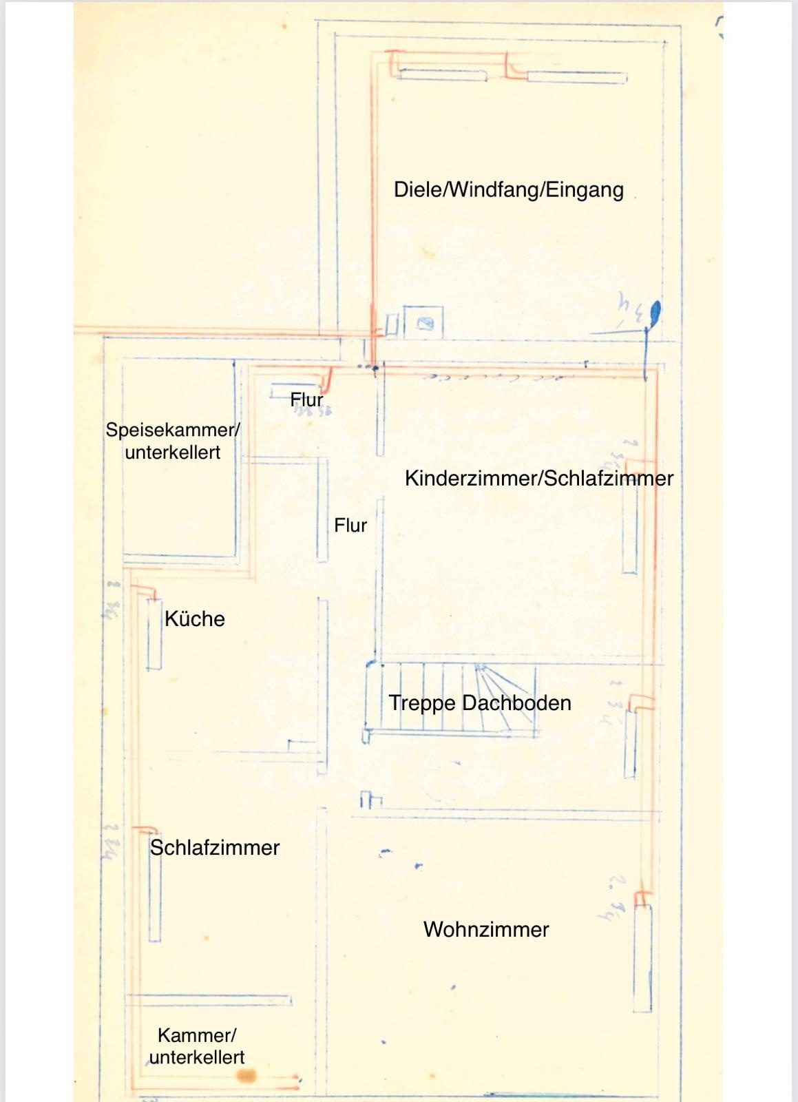 Grundriss - Einfamilienhaus mit 4-5 Zimmern und Anbau