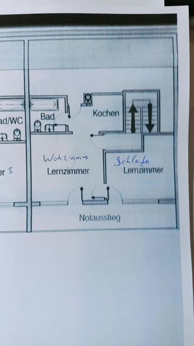Kompakte 2-Zimmer-Wohnung mit Balkon/Notausstieg